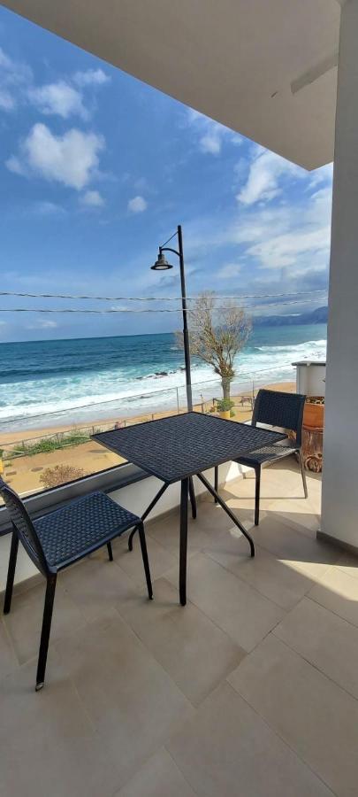 Fronte Mare Lägenhet Cala Gonone Exteriör bild